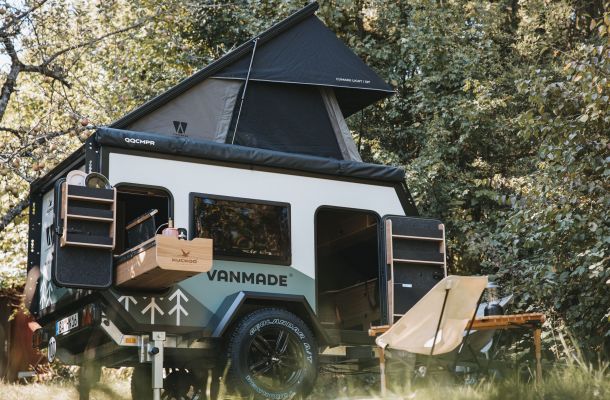 Kuckoo Camper Gemeinsam Draussen Außenansicht Max